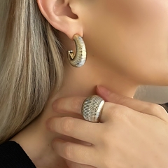 Brinco Argola Chunky Textura Friso Dourado - loja online
