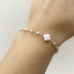 Pulseira Mini Pérola E Trevo Dourado - comprar online