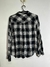 Camisa sin marca en internet