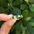 Anillo corazones verde ajustable chapa de oro Az222