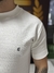 CAMISETA TEXTURA GRAFIATO KJ DO BEM OFF na internet