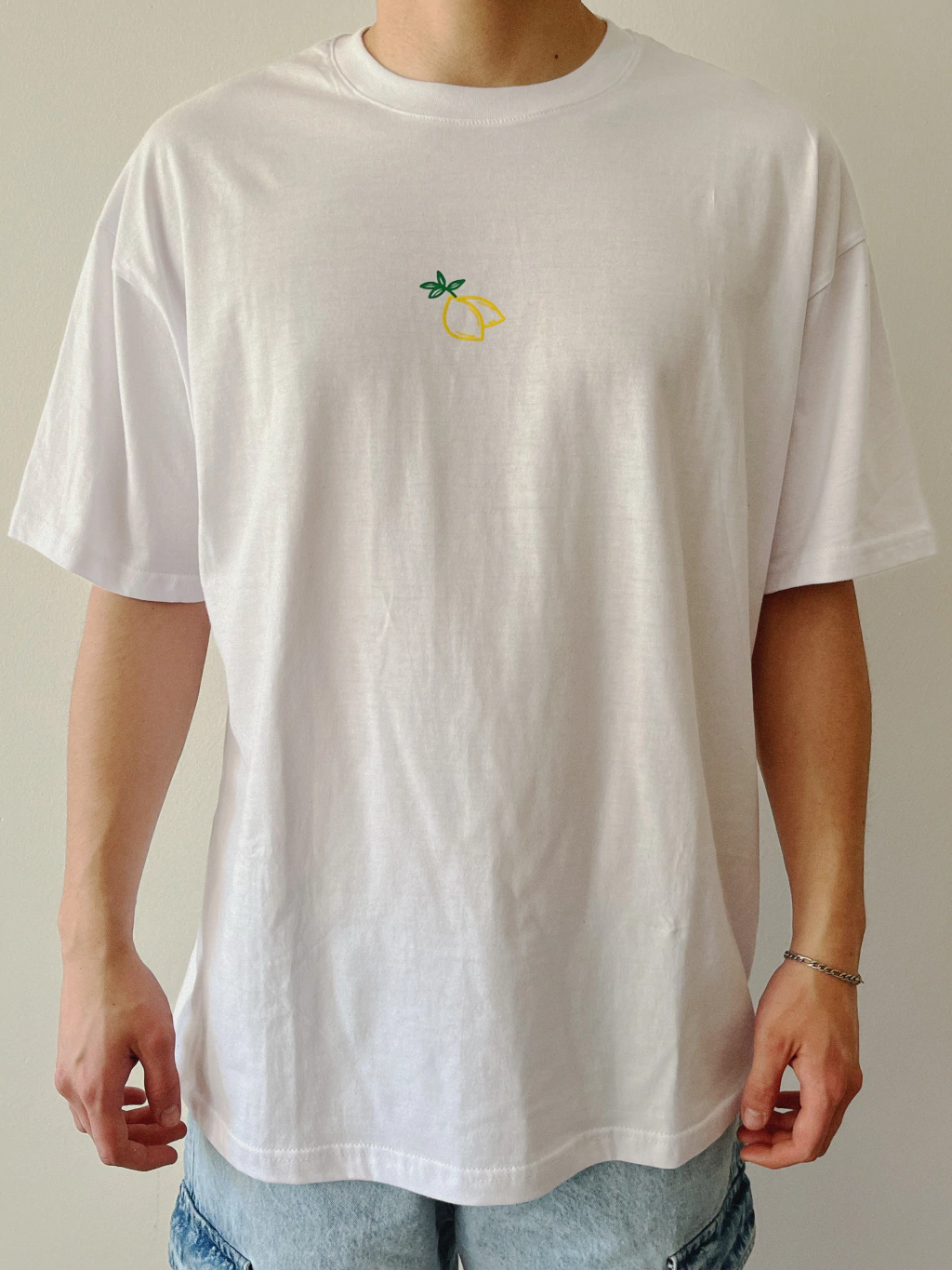 Remera over lemons unisex