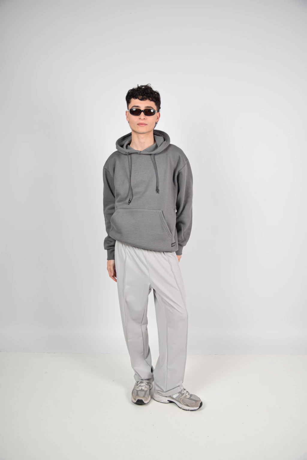 Hoodie SHELTER visón