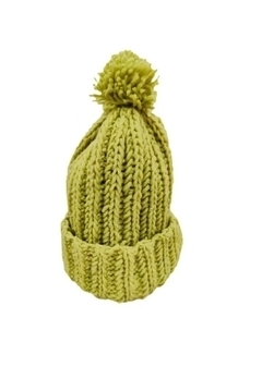 Gorro de lana bordado a mano