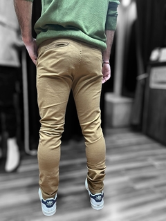 Pantalón Gabardina en internet