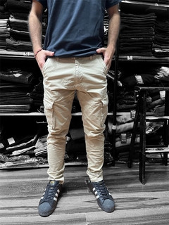 Pantalón Cargo