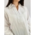 Camisa branca manga longa feminina TAM M na internet