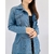 Jaqueta jeans alongada feminina TAM M - Qnova Second Hand