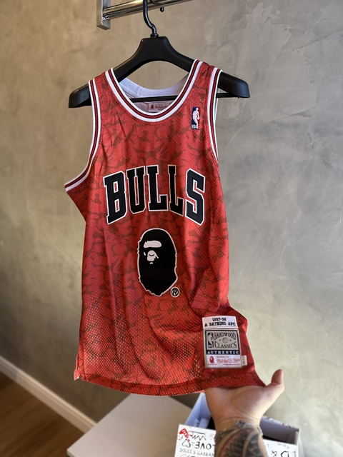REGATA NBA CHICAGO BULLS x BAPE