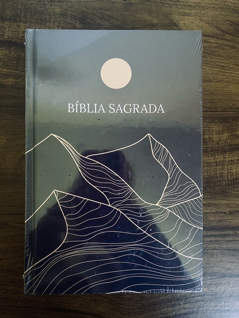 Bíblia Sagrada | Montanhas | King James | Capa dura - comprar online