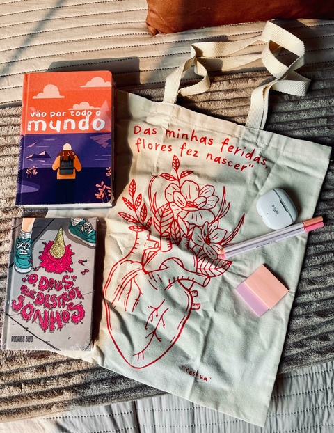 Ecobag das minhas feridas flores fez nascer