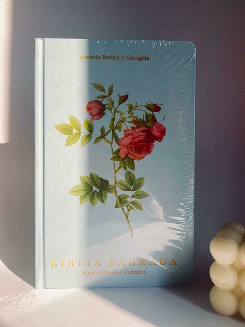 Bíblia Botão de Rosa | ARC | Letra Grande | Capa Dura | Harpa Avivada e Corinhos