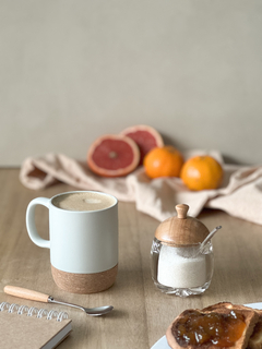 Taza de cerámica con base de corcho en internet