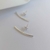 Brinco Ear Hook Linha em Prata na internet