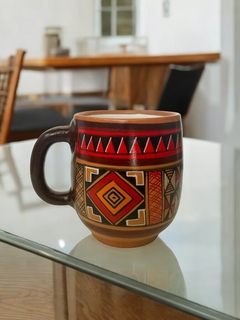 Caneca Linhas Tribais