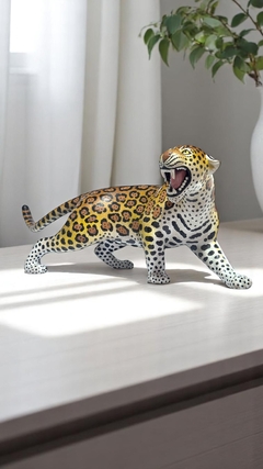Escultura Onça Rugindo – Tamanho Grande (Obra Amazônica de Impacto)