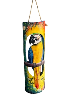 Arara Azul Esculpido em tronco de madeira molongo - comprar online
