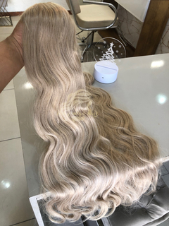 Tela única loiro perolado ondulado 80cm na internet