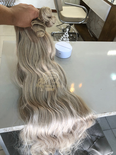 Tela única loiro perolado ondulado 80cm - Nanay mega hair