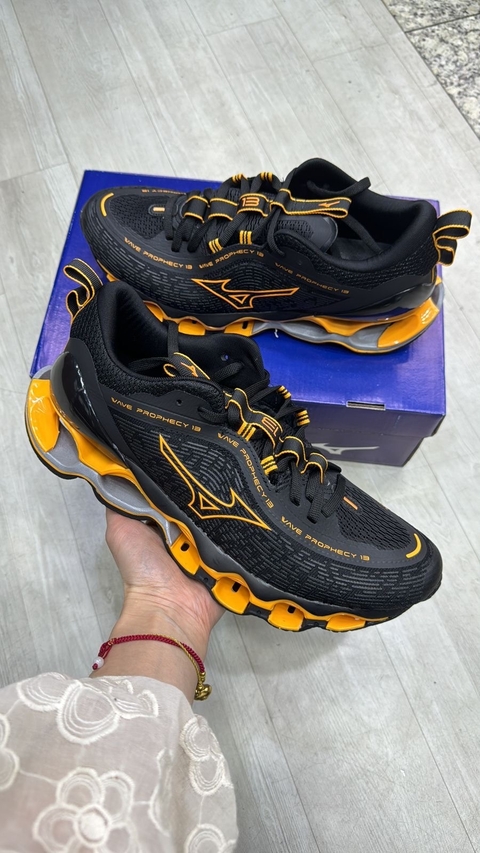 Prophecy 13 Preto/Laranja