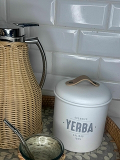 Contenedor de Yerba Blanco en internet