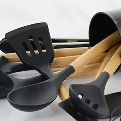 Set utensilios + contenedor 12 piezas carol - comprar online