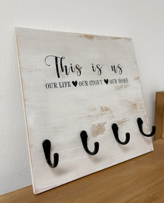 Porta Llave de 4 ganchos - This is us en internet