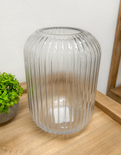 Florero de vidrio recto facetado 22 cm - Chula home deco