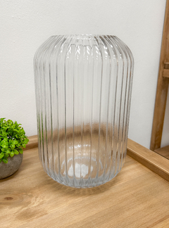 Florero de vidrio facetado 28 cm - Chula home deco