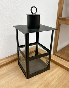Farol decorativo de chapa con acabado en negro - comprar online