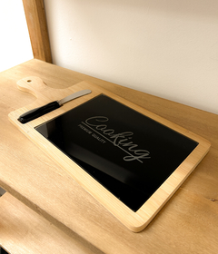 Tabla de Bambú con Superficie de Vidrio Templado y Cuchillo - comprar online
