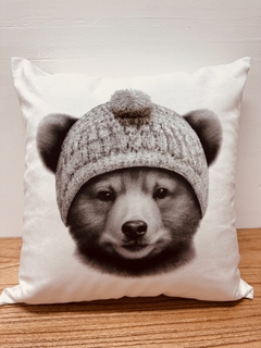 Almohadón nórdico animalitos con pompon - tienda online