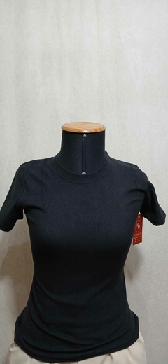 Blusa Canelada na internet