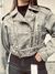CAMPERA ECOCUERO GRIS CON PRESILLAS CRUZADA - mafalda.cat
