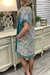 Vestido de manga curta com costura floral de algodão e linho com decote redondo soltinho - comprar online