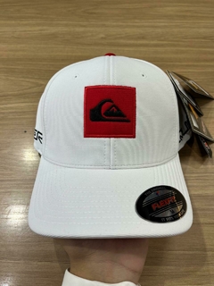 Boné Quiksilver Letreiro Branco 2025 - comprar online