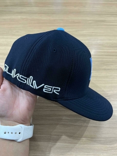Boné Quiksilver Letreiro Azul Marinho 2025 na internet