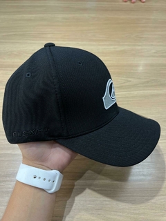 Boné Quiksilver Textured High 2025 na internet