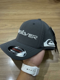 Bone Quiksilver Transfer Letreiro 2025 - loja online