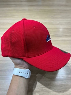 Bone Quiksilver EUA 2025 na internet