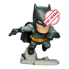 Batman Chibi em Impressão 3D, Pintura à Mão, 21cm de Altura (Pré-Venda)