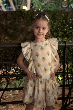 Conjunto Saia Rodada em Camadas e Blusa Cavada Estampa Floral Laranja - comprar online