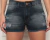 Short Jeans com Barra Desfiada