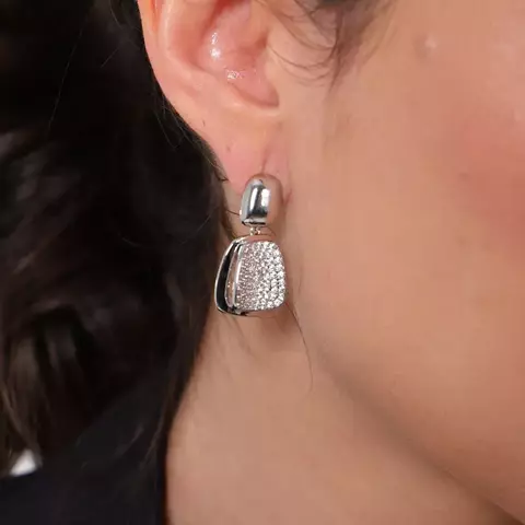 Brinco Pêndulo Geométrico Cravejado Prateado