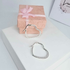 Argollas de acero blanco corazón