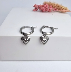 Argollas de acero quirúrgico corazón calado
