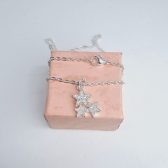 Collar de acero blanco tres estrellas - comprar online