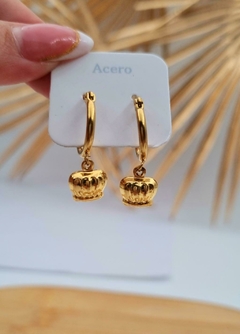 Argollas de acero dorado Nara Corona inflada - comprar online