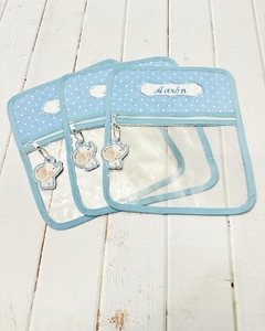 Bolsita Transparente Celeste puntos blancos en internet