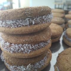 Alfajor de algarroba - comprar online